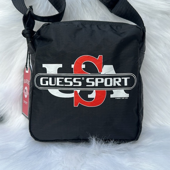 New GUESS Originals Crossbody Sport Bag - Picture 4 of 7
